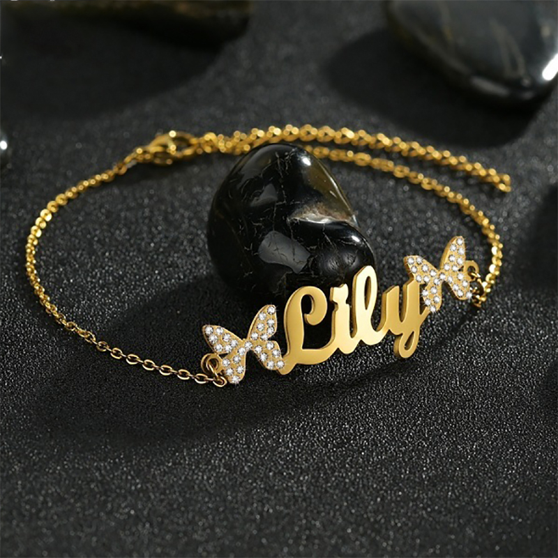 Atoztide – ensemble de bijoux  - Engraved Name Necklace avis et prix
