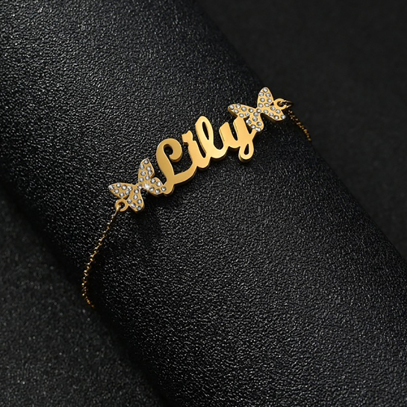 Atoztide – ensemble de bijoux  - Engraved Name Necklace avis et prix