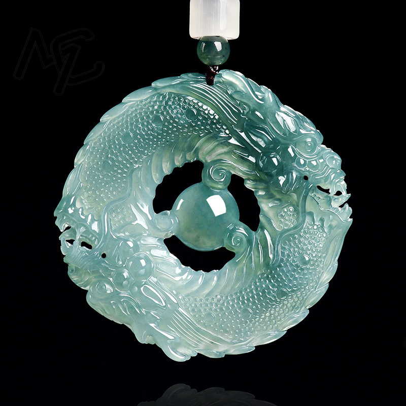 Collier pendentif en jade bleu - Jewelry & Watches Store avis et prix