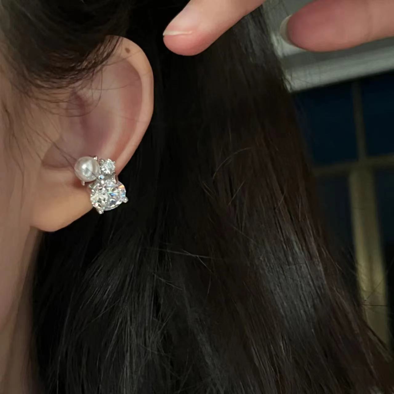 Clip d'oreille en Zircon imita - Ear Cuff No Piercing avis et prix